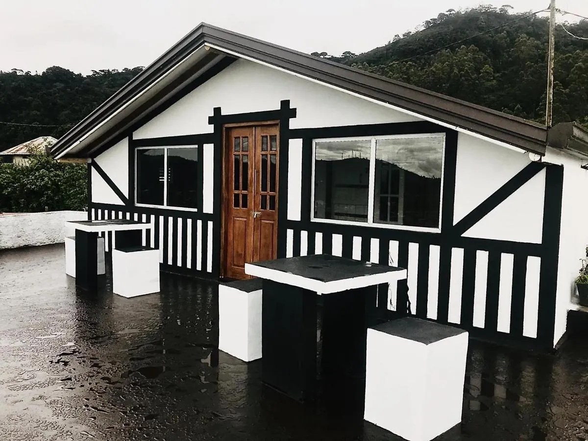Guest house Paul Wood Cabana Hotel Nuwara Eliya Sri Lanka