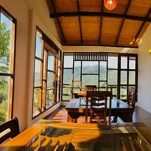  Zajazd Travellers Nest